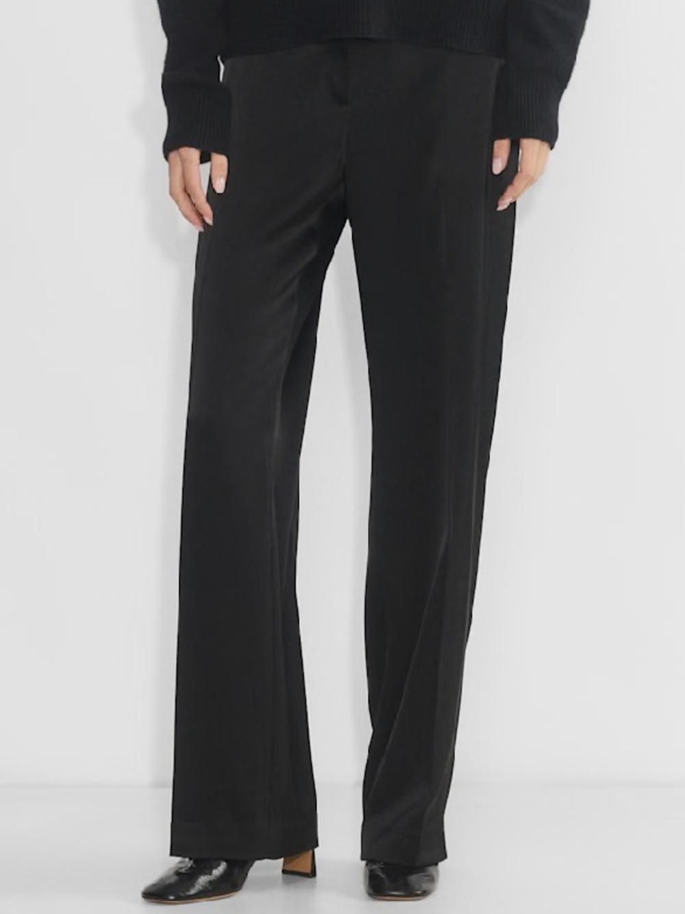 Aritzia - Babaton Agency Satin Dress Pants